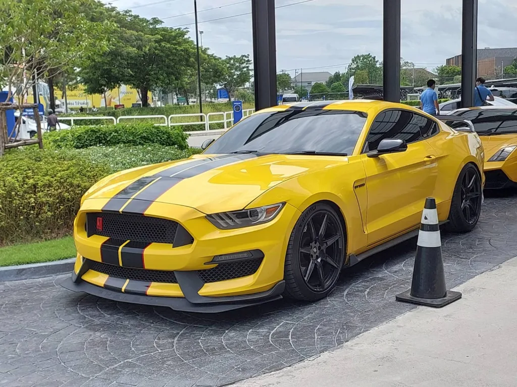 Spotted – Ford Performance 3rd generation Shelby GT350 at TopGolf Megacity