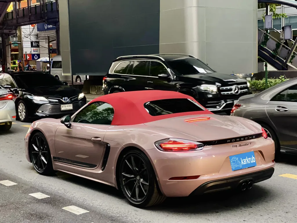 Spotted – Porsche 718 Boxster T in Frozen Berry Metallic, central embassy