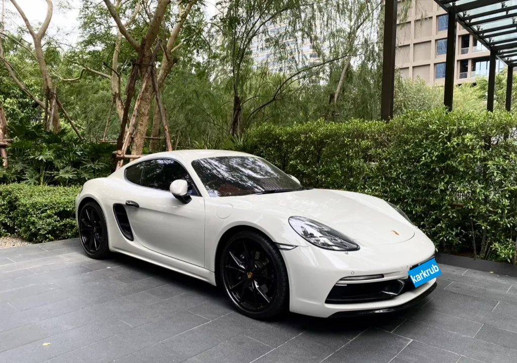 Spotted – Porsche Cayman at Kimpton Maa Lai