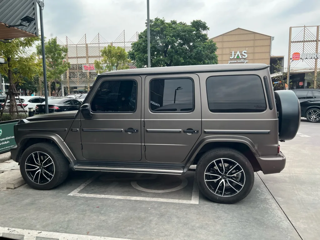 Spotted – 2022 Mercedes Benz G Wagon in Bangkok