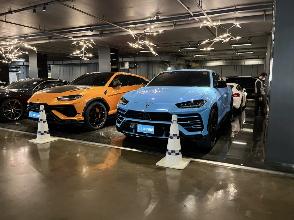 Spotted – Lamborghini Urus Duo in Bangkok