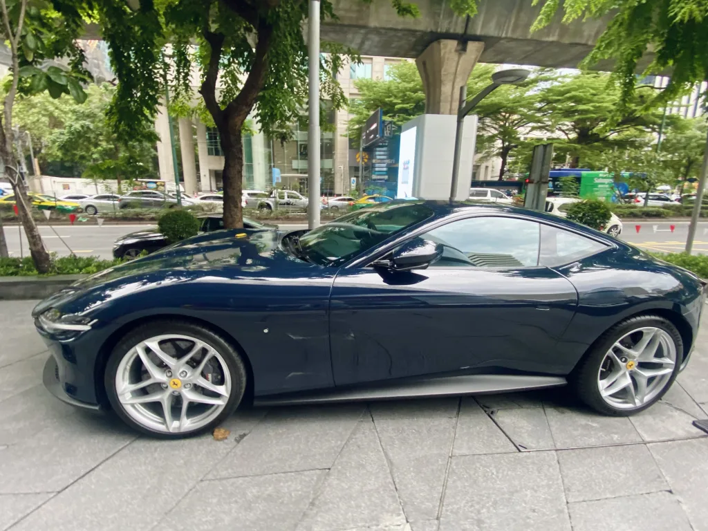 spotted – Ferrari Roma at Central Embassy in Bangkok