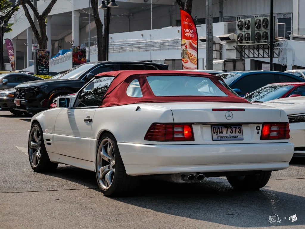 Mercedes-Benz SL-Class